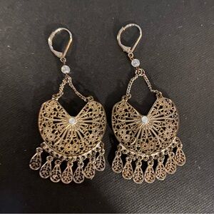 Dangle Earrings w/Patina.